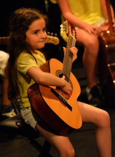 Guitariste classique en spectacle